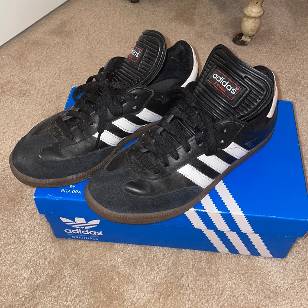 Adidas Samba Sneakers
